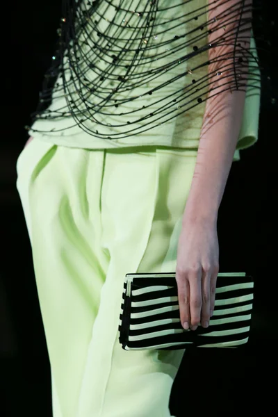 Look 104